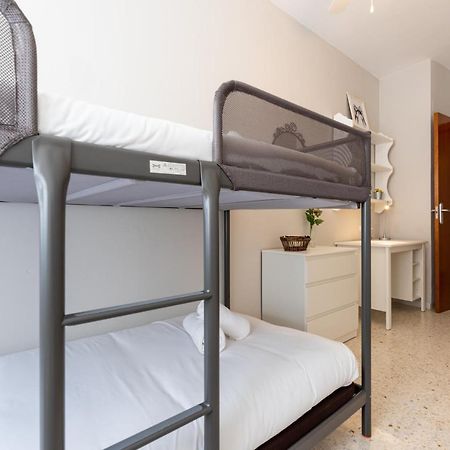 Wintowinrentals Fabulosa Ubicacion, Luminoso Y Comodo Apartamento Con Wifi Málaga Exterior foto